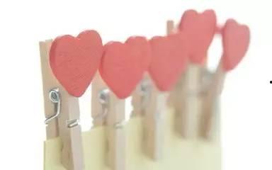 头条送水杯,精美水杯限时抢，畅享夏日清凉时光！