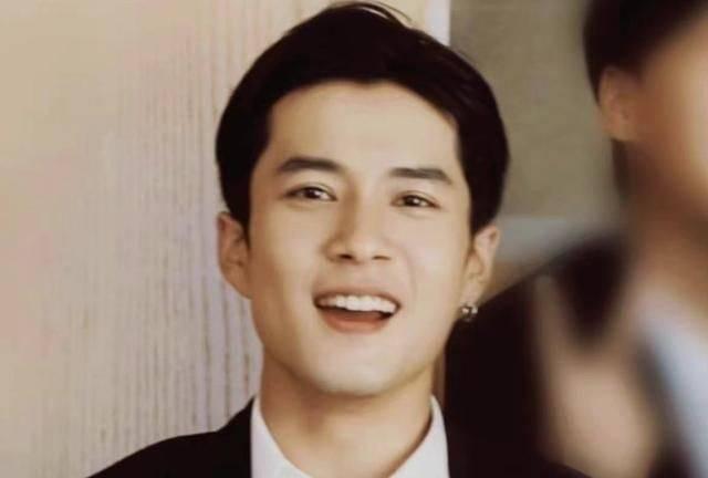 明星韩东,星光璀璨的演艺之路